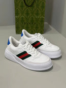 Tênis Gucci modelo branco