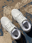 Tênis Nike Dunk branco