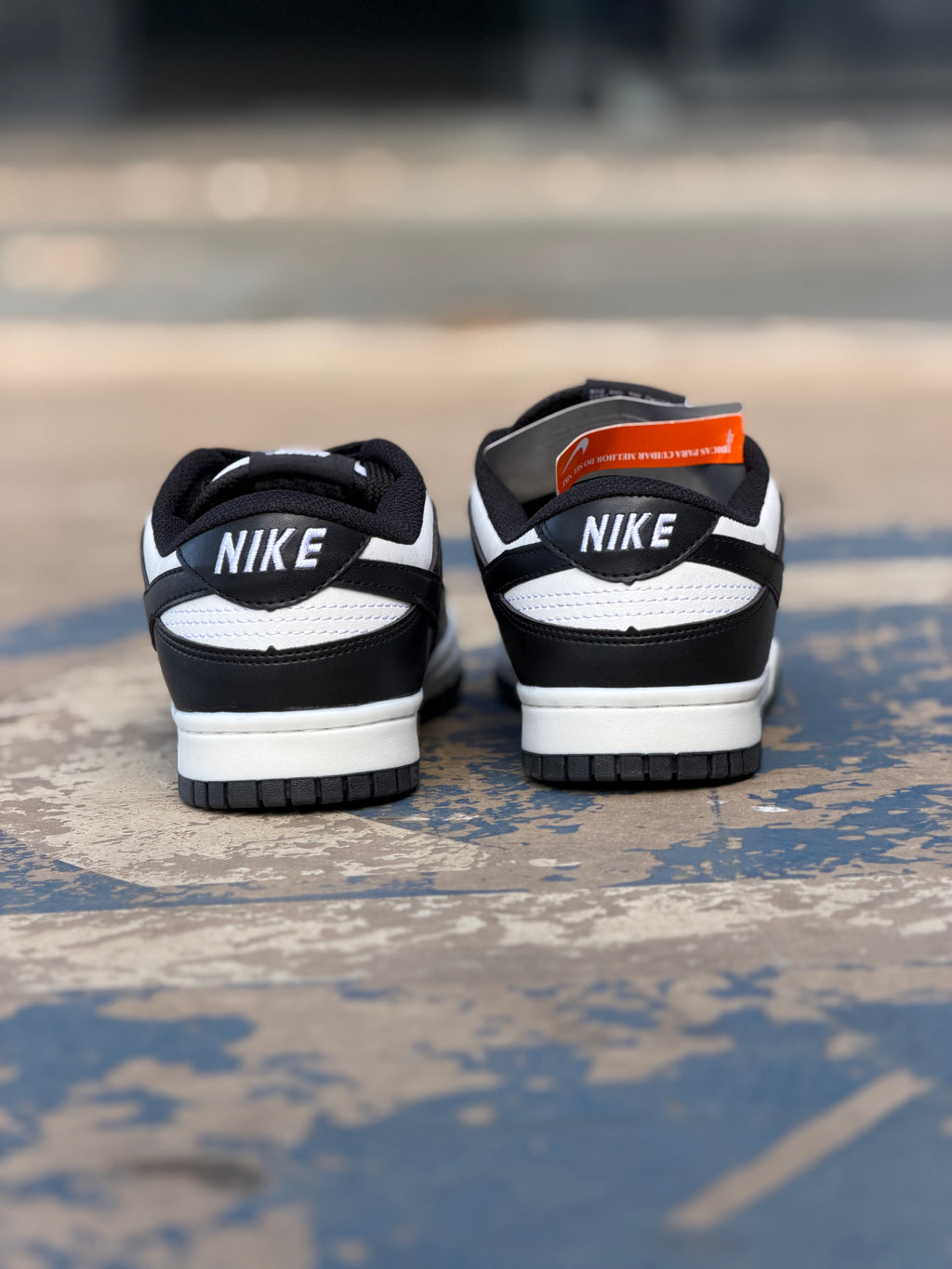 Tenis Nike Dunk preto c Branco