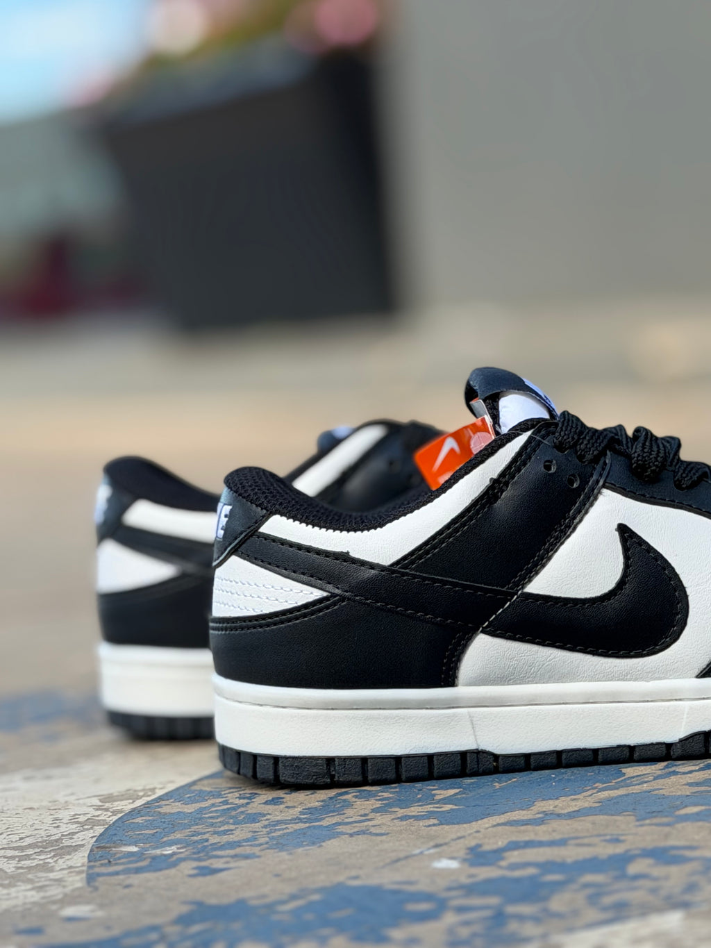 Tenis Nike Dunk preto c Branco