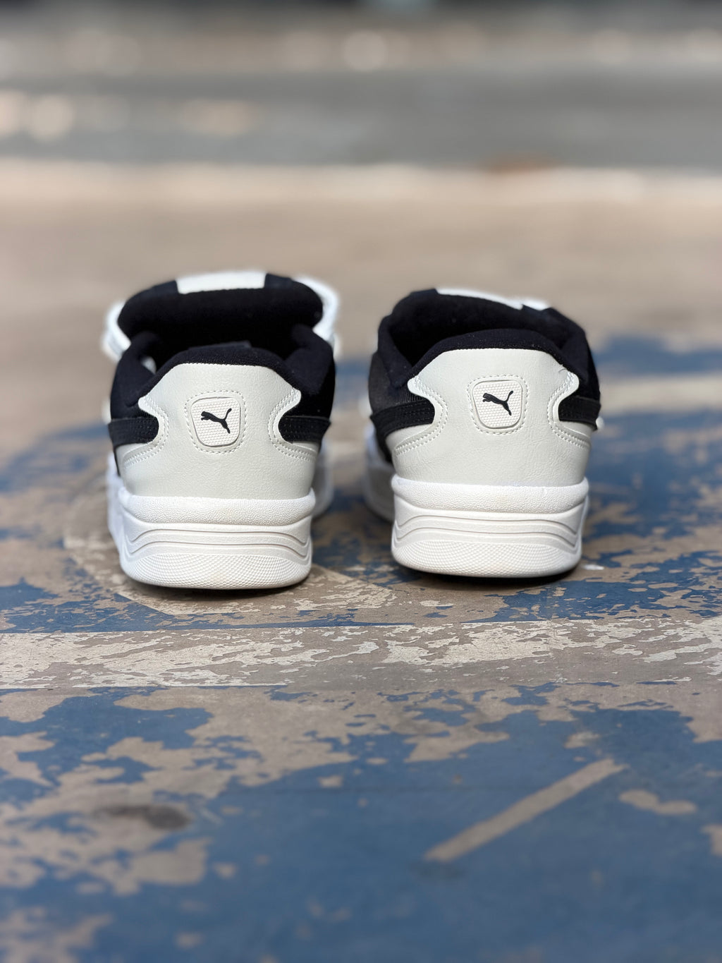 Tênis Puma preto com cinza