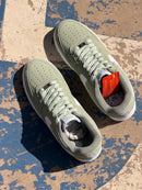 Tênis nike verde c branco