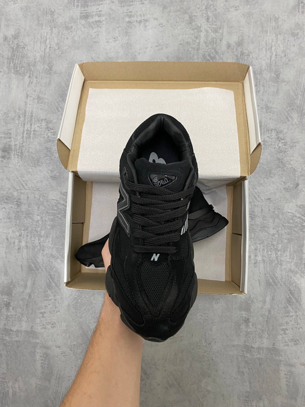 New Balance 9060 All Black