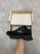 New Balance 9060 All Black