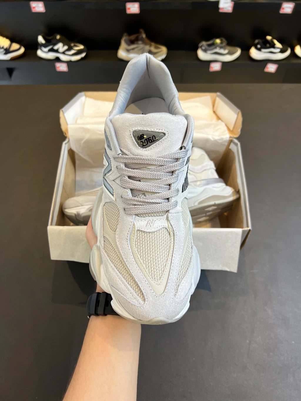 New Balance9060 Cinza