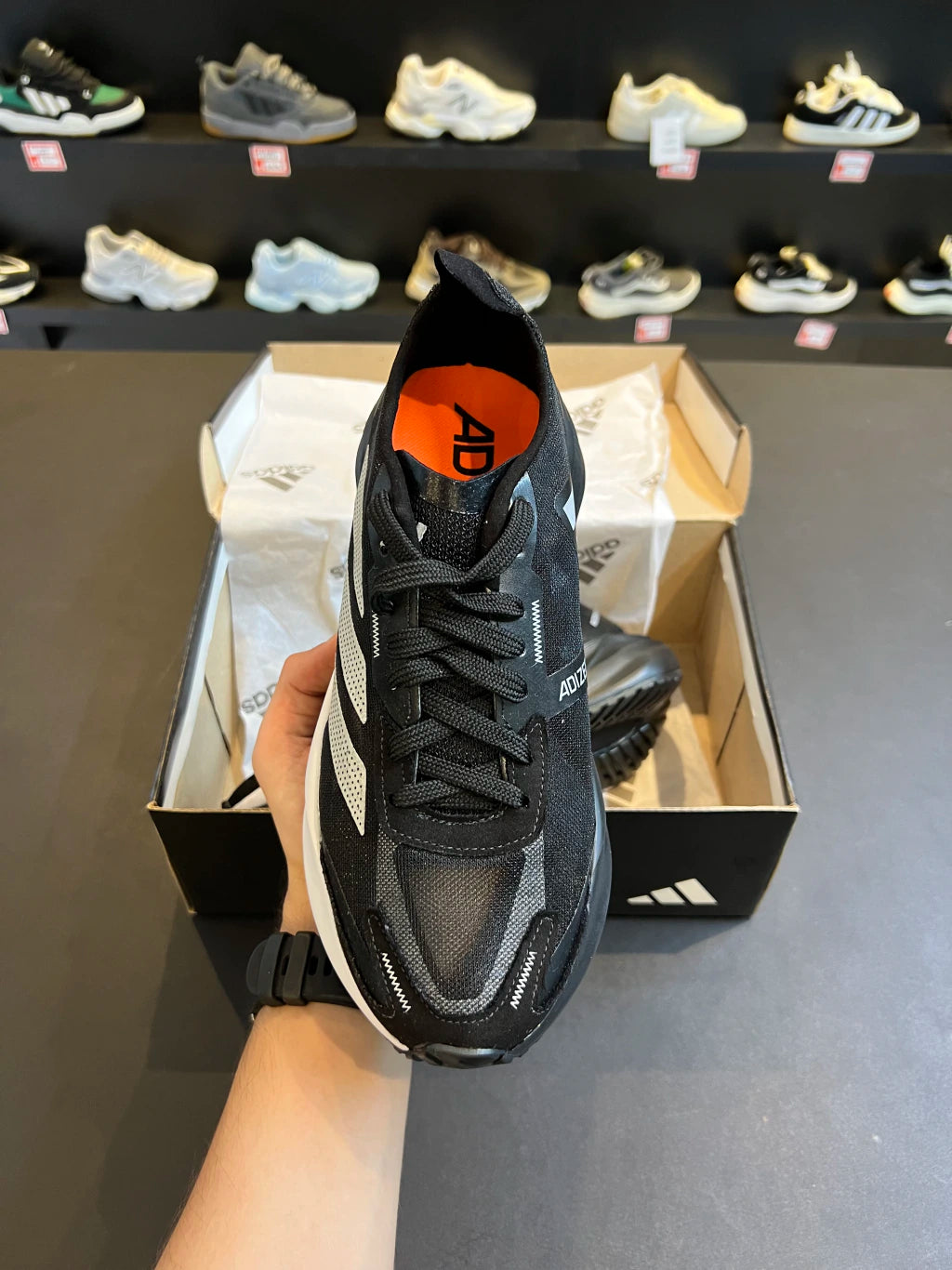 Adizero Boston 2 Preto