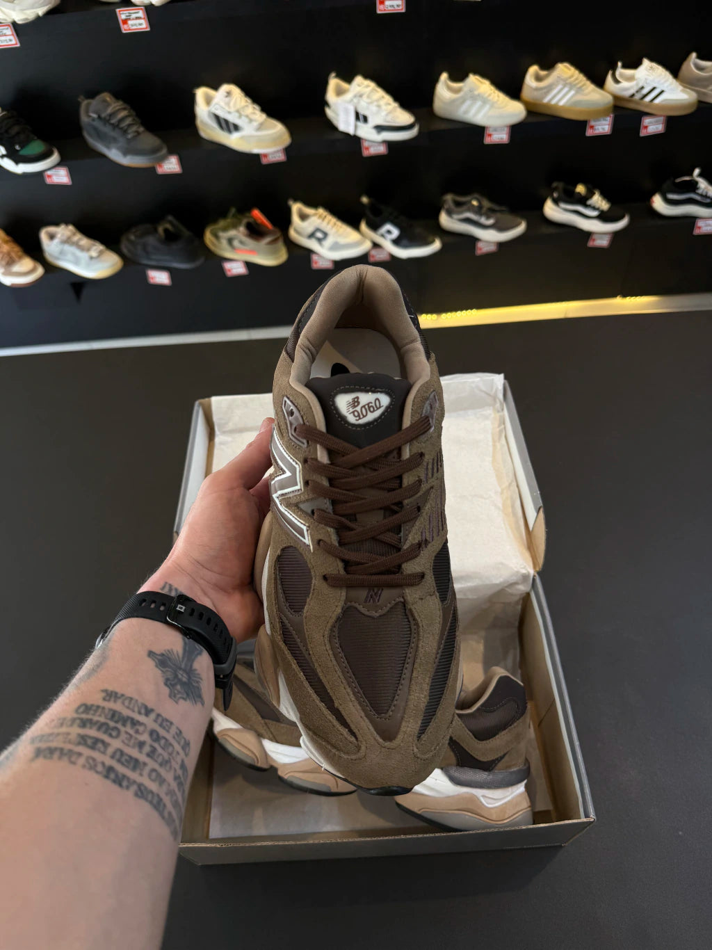New Balance9060 Café